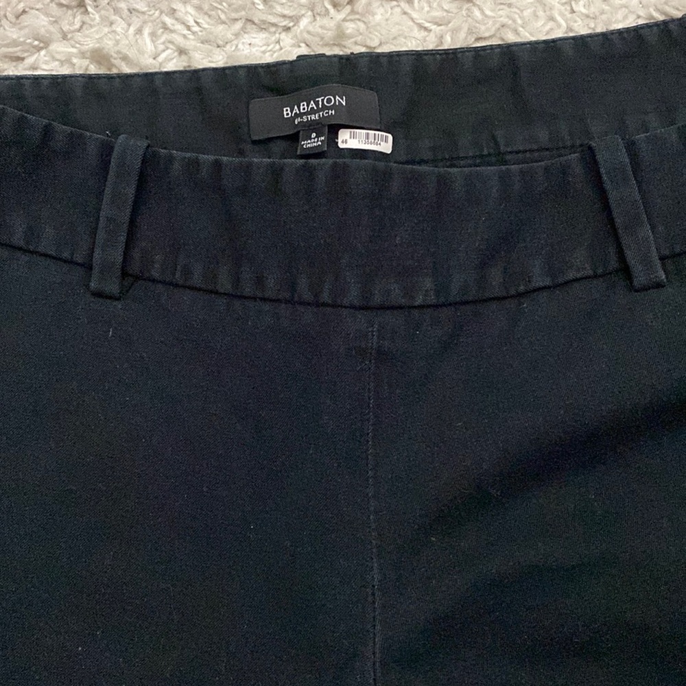 Black slacks from aritzia!